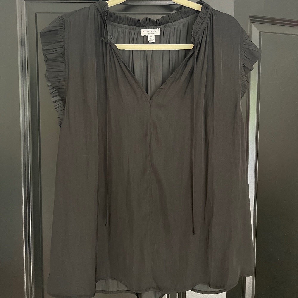 CURRENT AIR Women’s Margot Pleated Sleeve Blouse